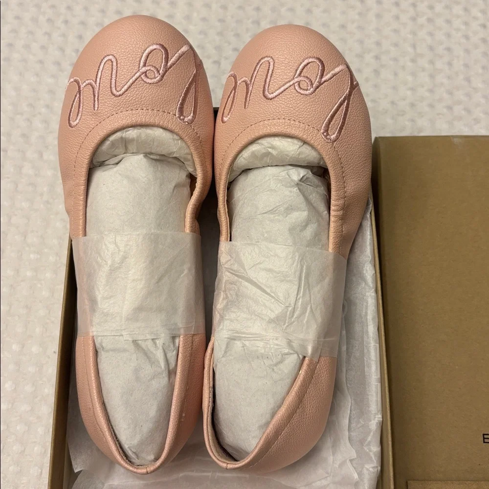 NEW! ED Ellen DeGeneres Langlee Size 11.5M 13M 1M PEONY PINK 'Love' Ballet Flats